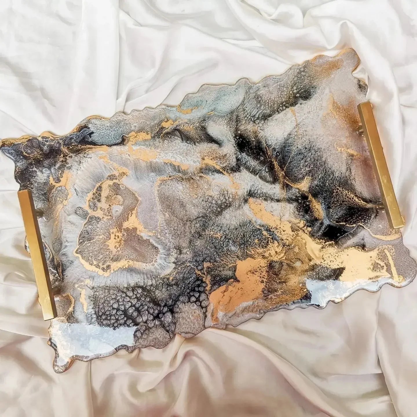 Chic Marble Grey Gold Resin Tray: Elegant Decorative Serving Accent Piece