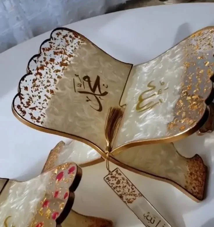 Quran-Pak Rehal | White Gold Resin Art by Kainaat