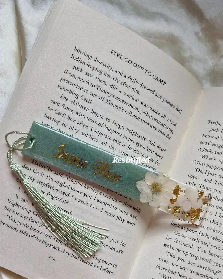 Engraved Personalized Bookmark – Custom Name & Colors Resin Art By Minsa