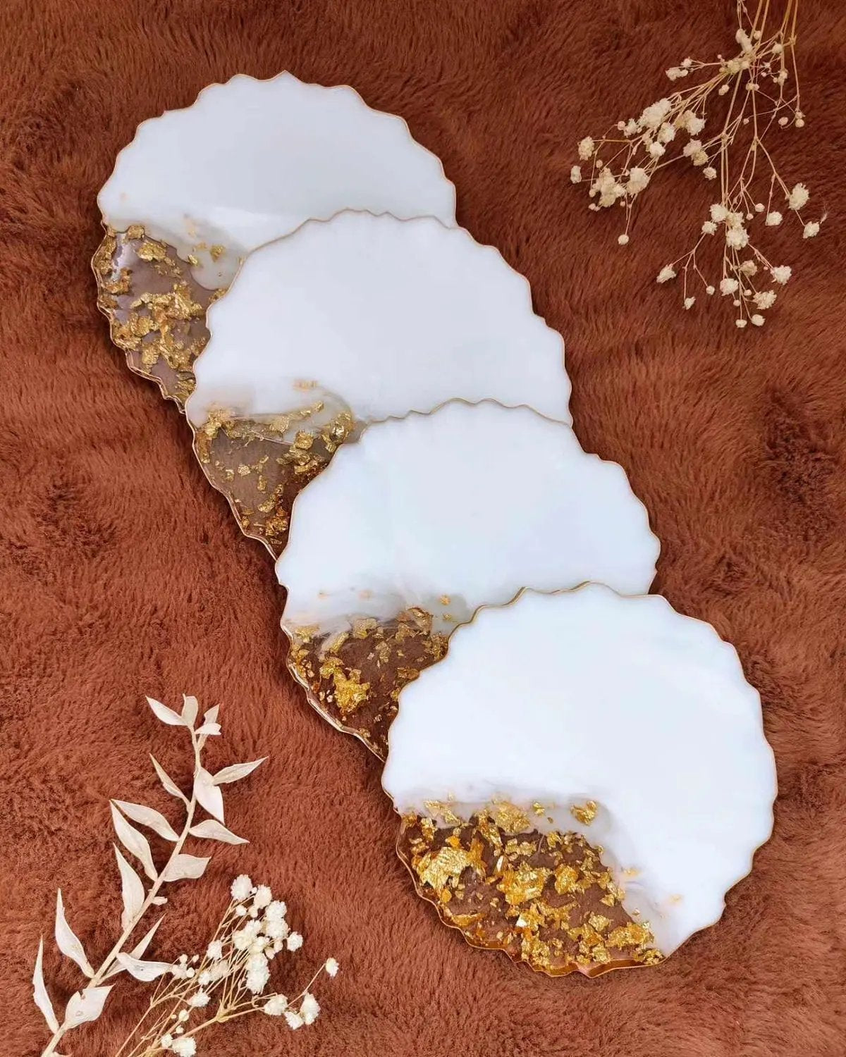 Elegant Tray & Coasters Set – Perfect for Home & Entertaining Resin Art By Minsa